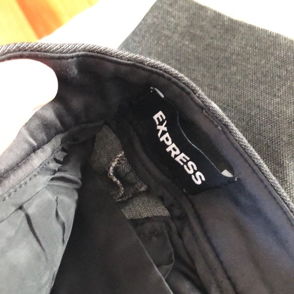 Express pants - Picture 3 of 3